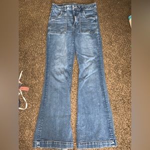 bootcut jeans high rise!